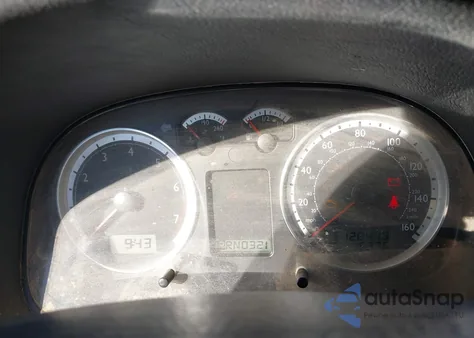 2004 Volkswagen Jetta Gls 2.0L z USA, uszkodzony, nr VIN 3VWSK69M14M094465